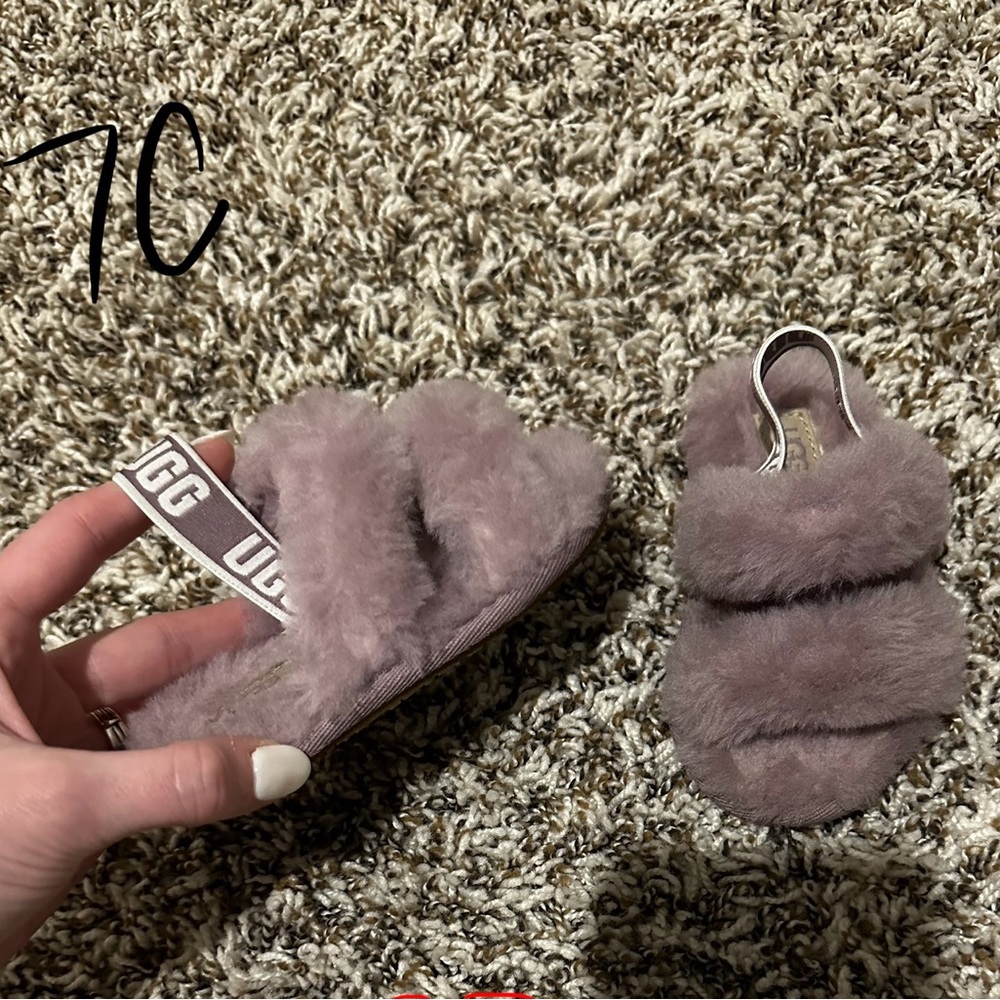 Fluff lilac UGGS for toddler